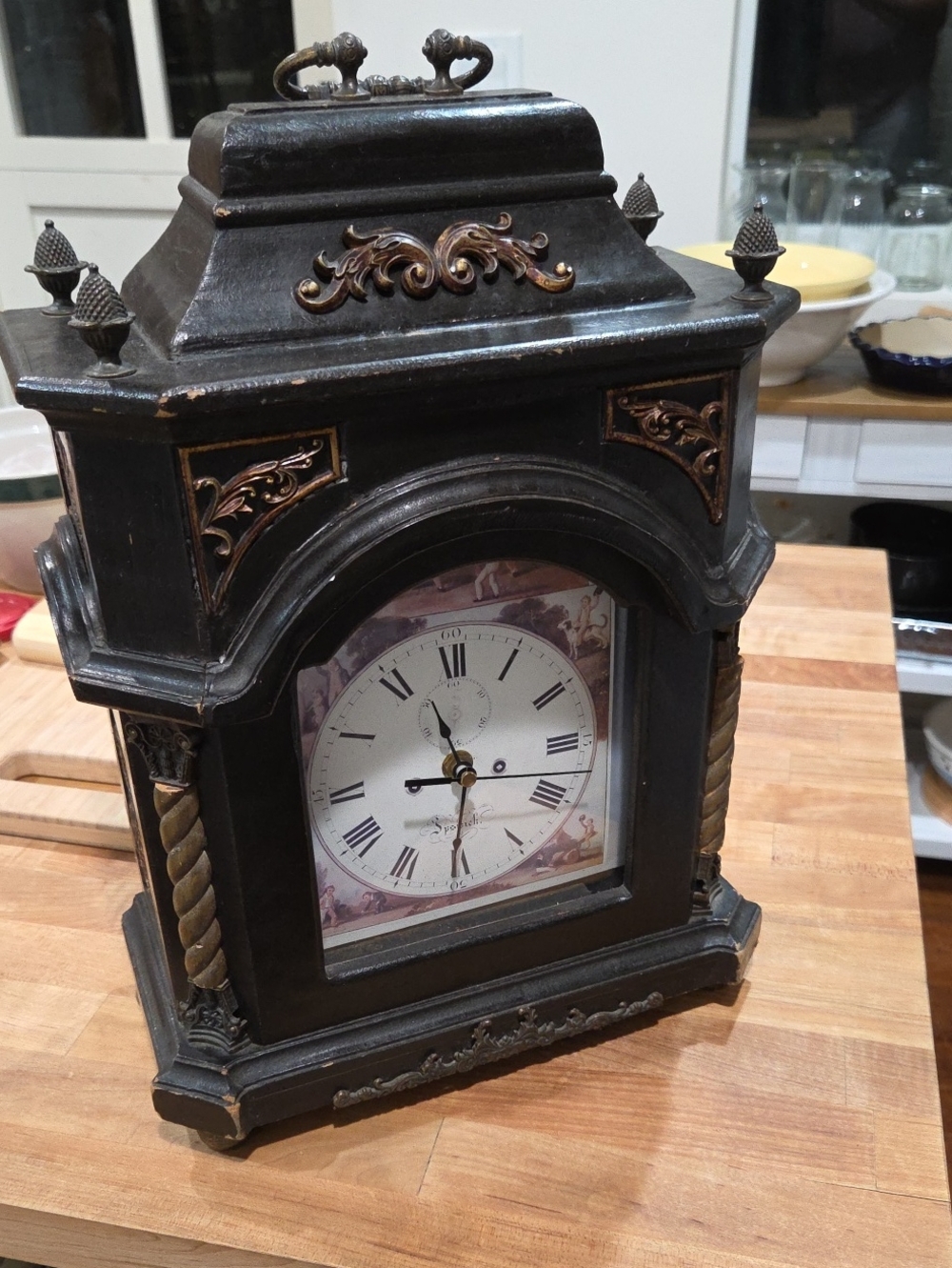 Victorian-Style Black and Gold Decorative Mantel Clock